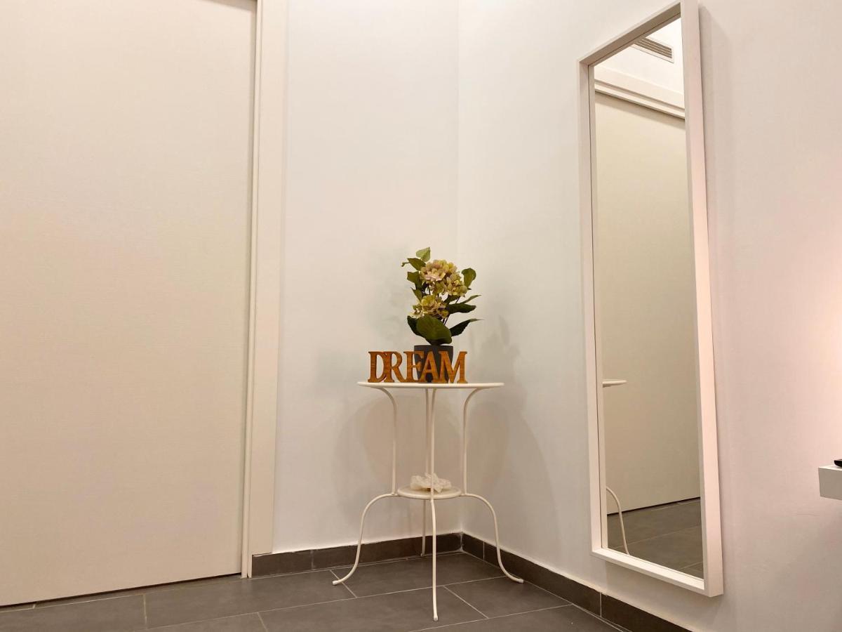 Montesanto Dream Apartment Centro Storico Naples Luaran gambar