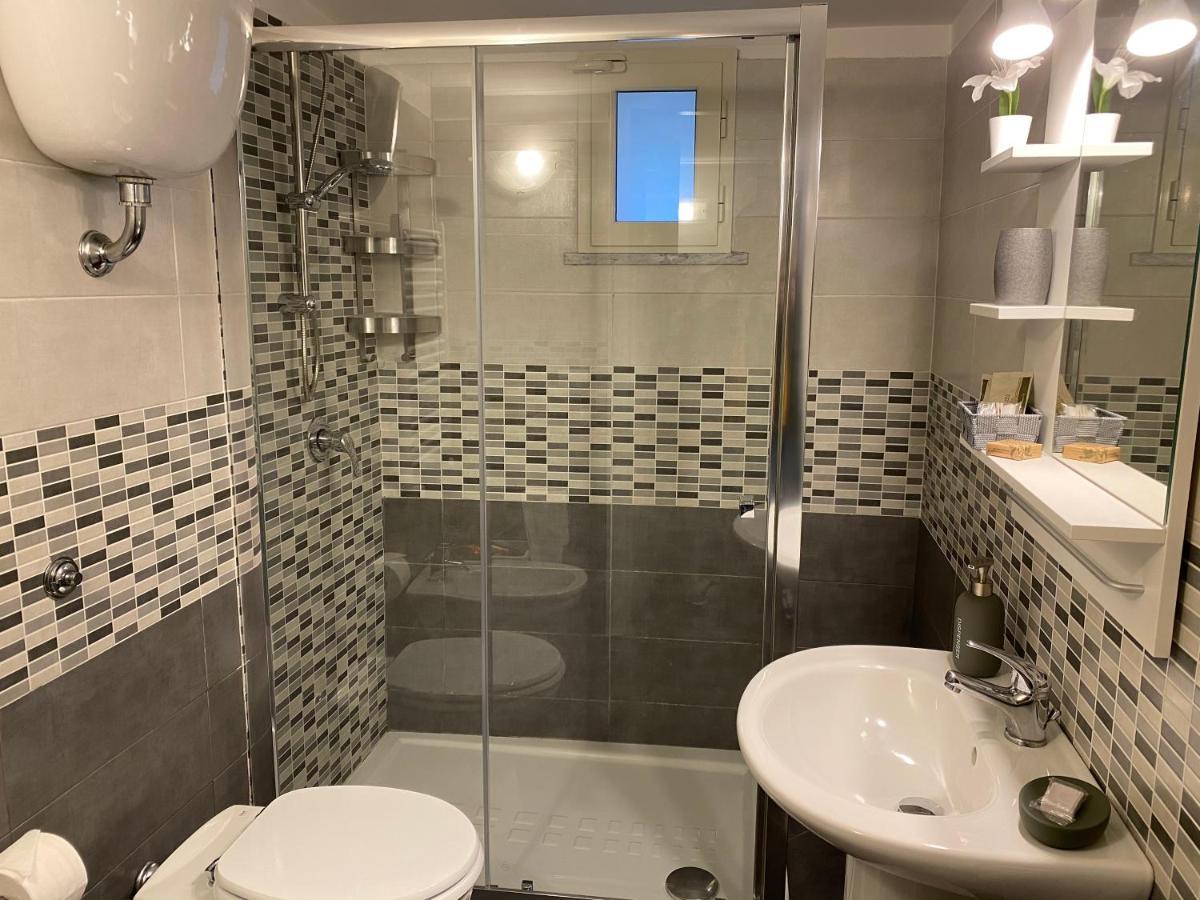 Montesanto Dream Apartment Centro Storico Naples Luaran gambar