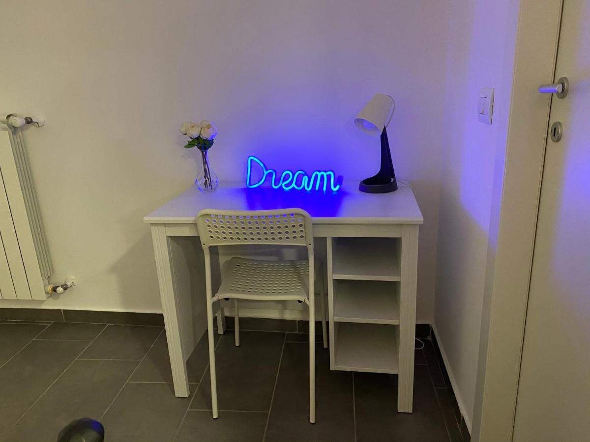 Montesanto Dream Apartment Centro Storico Naples Luaran gambar